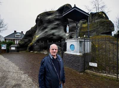 Piet bouwde ingestorte grot weer mee op: ‘Deed het naast mijn baan als grondwerker’