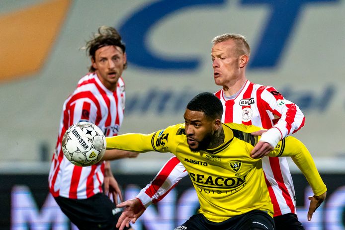 Helmond Sport hoopt Jafar Arias op korte termijn te presenteren, als VVV'er speelde hij nog tegen Tom Beugelsdijk.