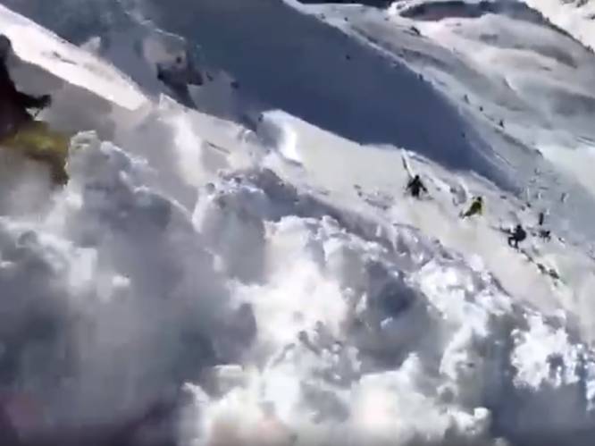 VIDEO. GoPro-camera legt vast hoe skiërs plots worden meegesleurd door lawine in Oostenrijk