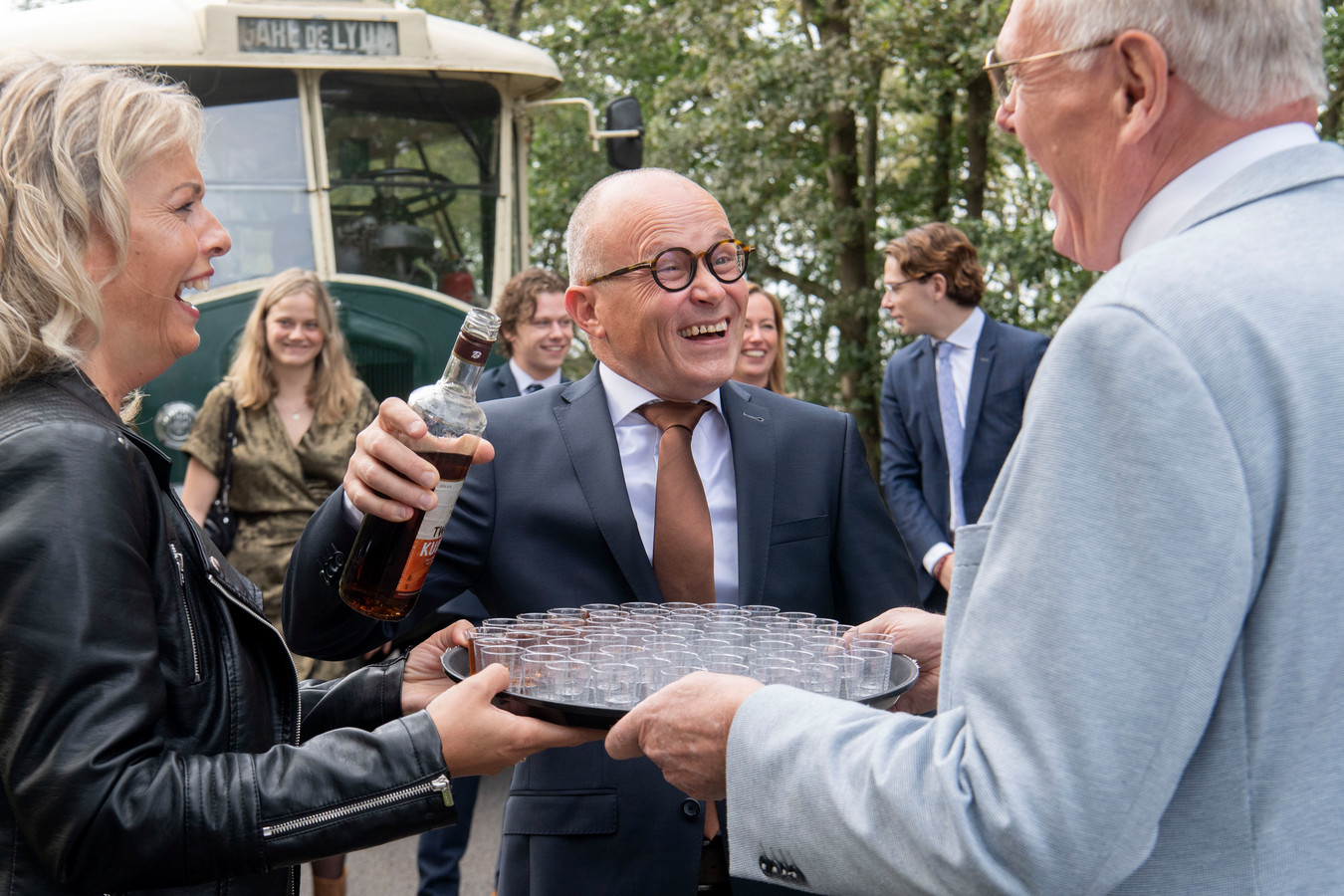 Nieuwe burgemeester Tubbergen overwint letterlijk eerste obstakel bij ...