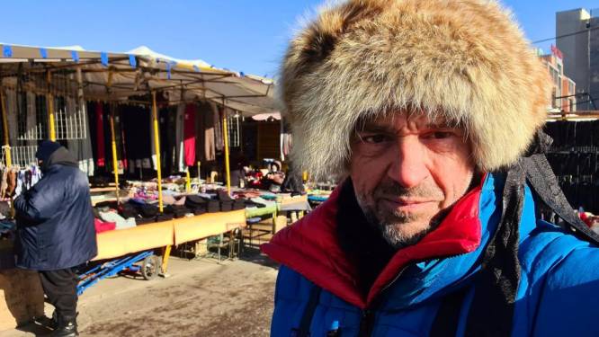 Na twee jaar noodgedwongen thuisblijven: Tom Waes trekt opnieuw de wereld rond voor ‘Reizen Waes: wereldsteden’