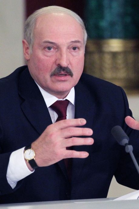 Loukachenko appelle les sportifs bélarusses à “casser la gueule” des adversaires aux JO