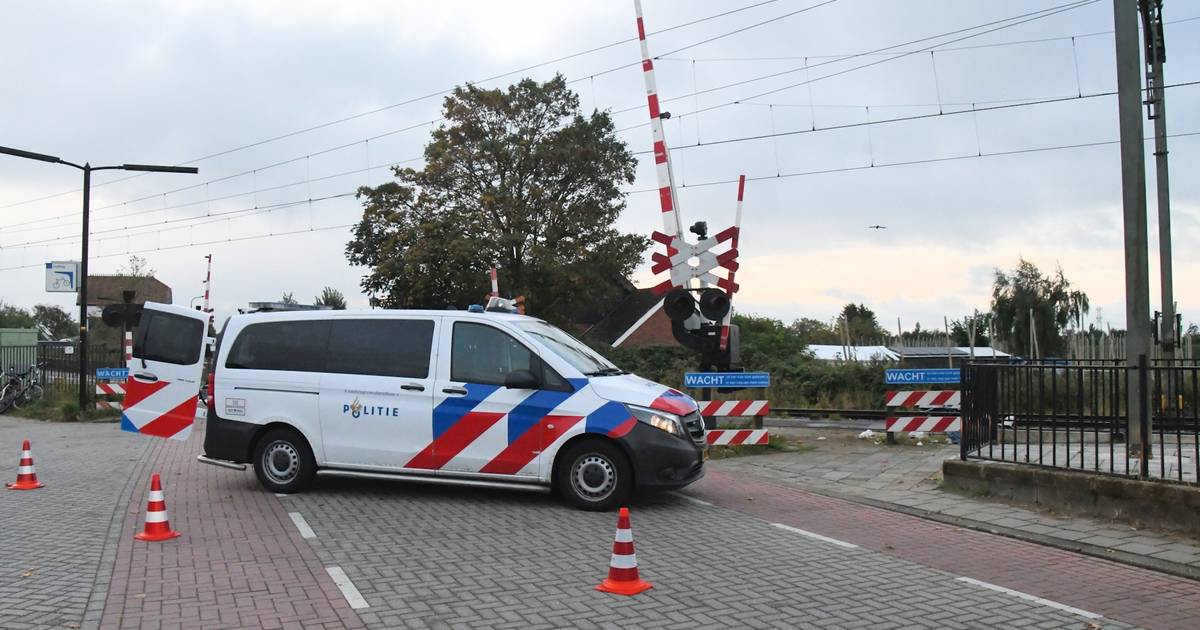 Vrouw komt om het leven bij aanrijding met trein, geen treinen tussen Yerseke en Bergen op Zoom.