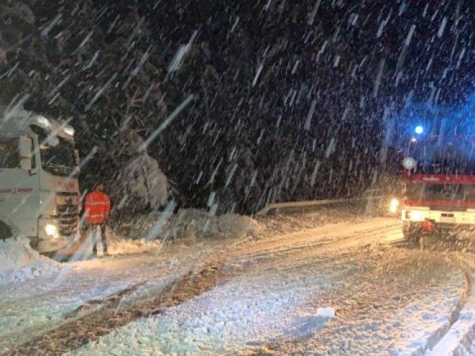 Noodweer gijzelt Noord-Italië: overvloedig veel sneeuw in de Alpen, extreme overstromingen in Venetië