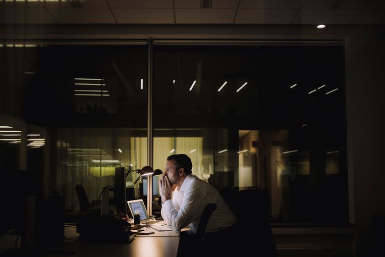 Een opstapeling van negatieve prikkels kan tot verhoogde stress- en angstgevoelens leiden. Beeld Getty Images/Maskot