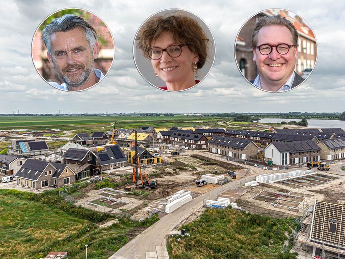 Nieuwbouw in Stadshagen. Volgens de directeuren Evert Leideman (deltaWonen), Wiepke van Erp Taalman Kip (SWZ), Sjoerd Quint (Openbaar Belang) moet er snel een nieuwe uitbreidingslocatie voor Zwolle aangewezen worden.