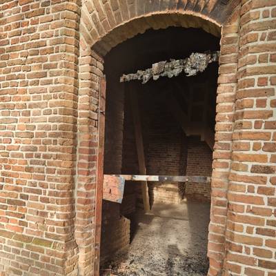 Wildcamera’s moeten nieuwe vernielingen voorkomen aan Oude Toren in Oostelbeers