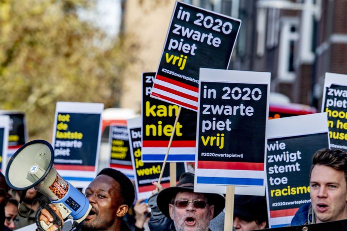 Een eerder protest van Kick Out Zwarte Piet in Den Bosch in 2019. Of de actiegroep naar Schijndel komt, is nog even de vraag.