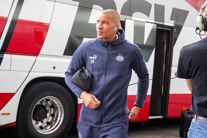 Boy Waterman staat binnenkort een extra jaar onder contract bij PSV.