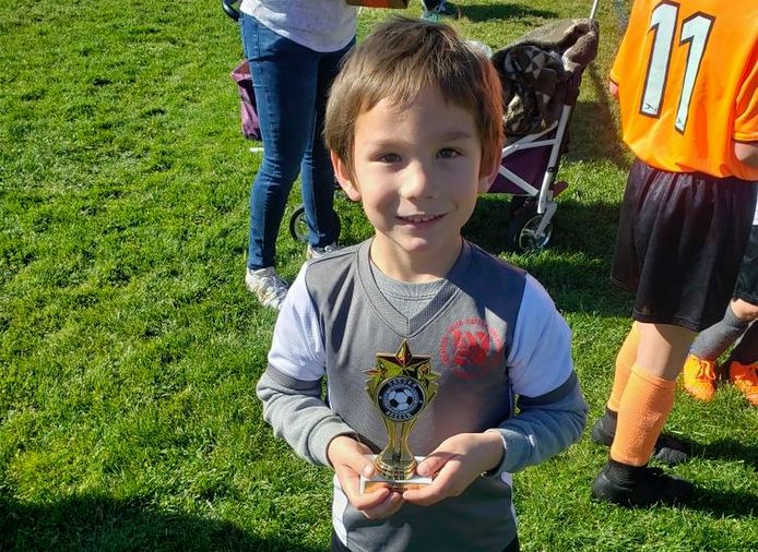 De 5-jarige Kyle Doan. Het jongetje is vermist nadat hij maandag werd meegesleurd.