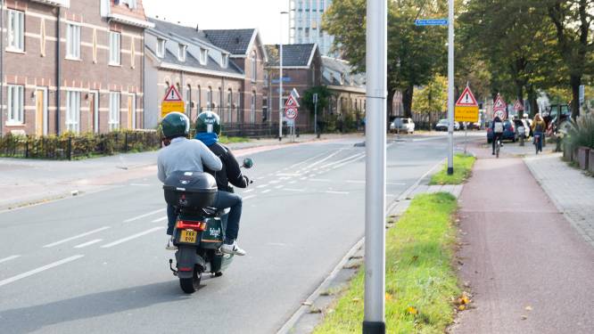 Helft van inwoners in het oosten heeft last van geluid: vooral van brommers en buren 