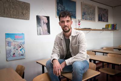 Kauwen op nootmuskaat, zo leert de klas van Levi over de geschiedenis van de VOC