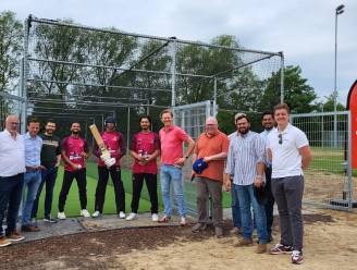Kortrijk Warriors cricketclub heeft nu ook cricketkooien, op Lange Munte