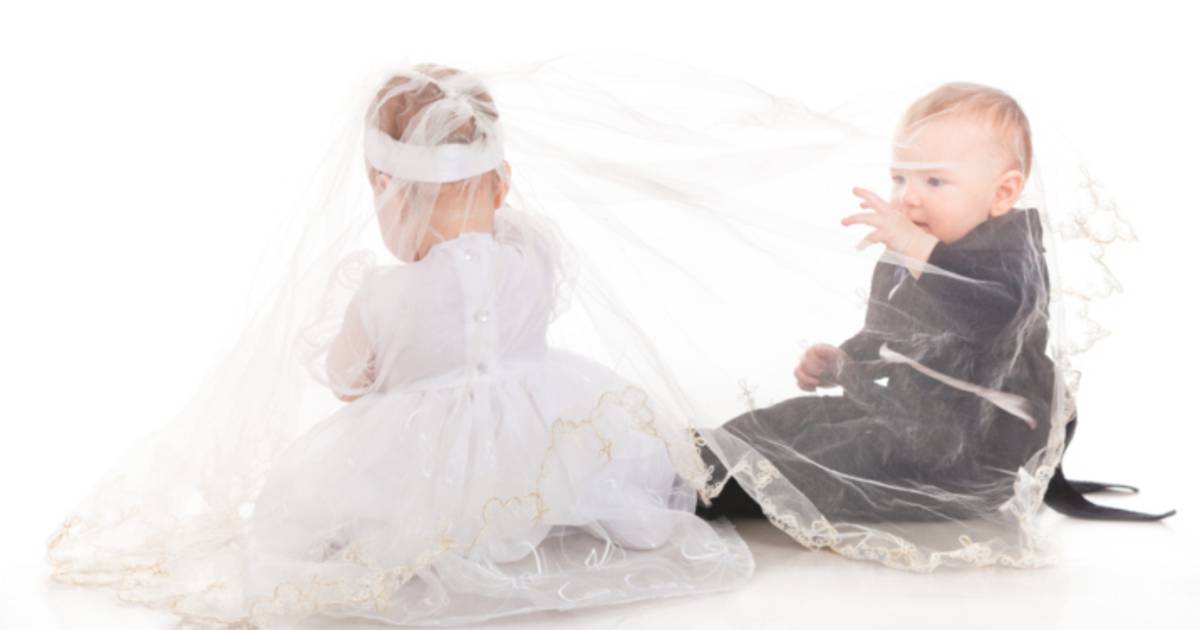 Habillé sales en fille