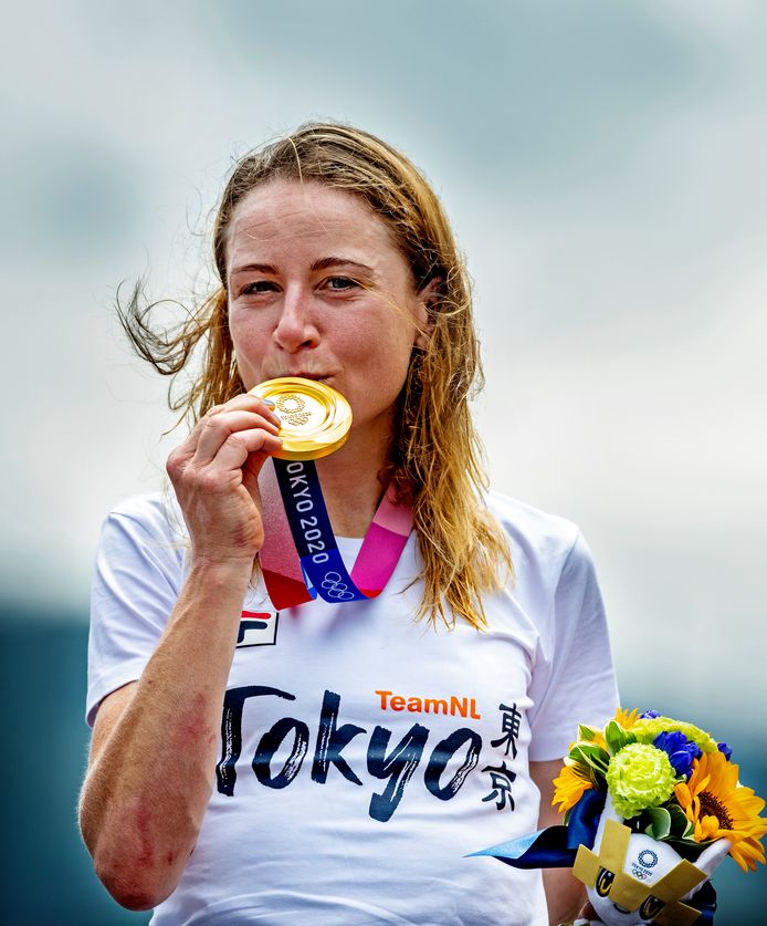 Goud: Annemiek van Vleuten (wielrennen, individuele tijdrit, vrouwen)