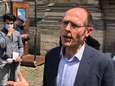 Le rapporteur de l'ONU Olivier De Schutter rend visite aux sans-papiers grévistes de la faim à l'église du Béguinage