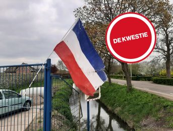 Moet de vlag weer recht? Dit zeggen onze lezers: ‘De vlag had nooit omgekeerd mogen worden’