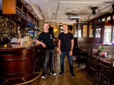 Steengrillen uitgestorven? Bij dit restaurant is de tegel nog springlevend (en andere klassiekers ook)