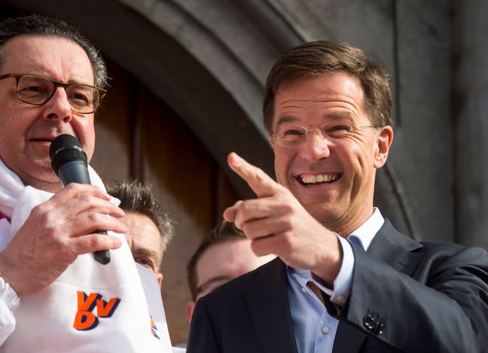 In verkiezingscampagnes beloofde VVD-lijsttrekker Mark Rutte juist minder regels.