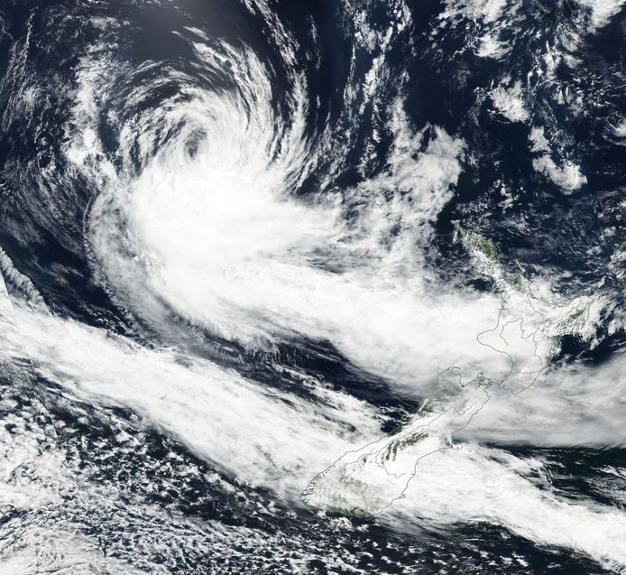 Satellietbeelden van cycloon Gita
