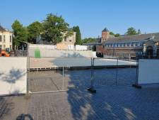 Op de oogtegelvloer van de Nassaus op het Kasteelplein mag je skeeleren, spelen en dansen