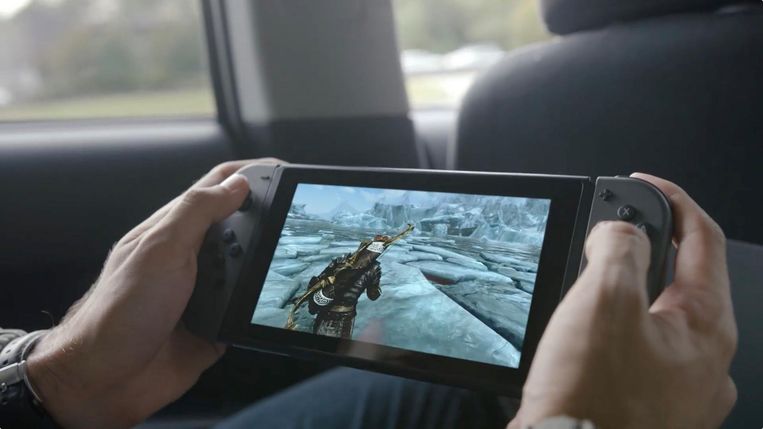 Onderweg doorspelen met waar je thuis aan begonnen bent: het kan met Switch. Beeld Nintendo