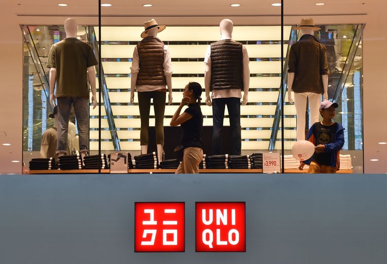 Mew Mew storm rijk Japanse kledinggigant Uniqlo opent eerste winkel in Nederland