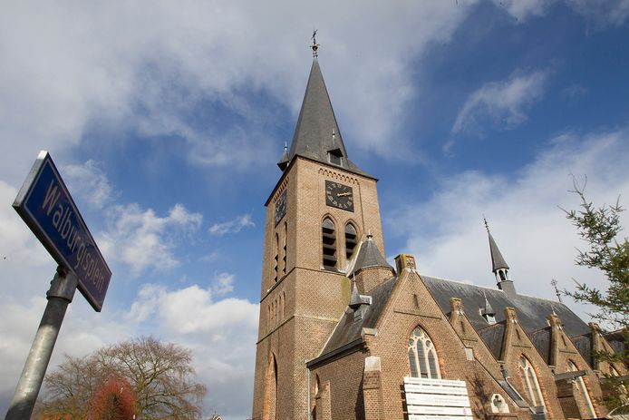 De kerk in Netterden is een van de gebouwen die binnen afzienbare tijd sluit. Een lokale stichting wil de kerk overnemen.