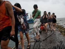 Zeker vijf reddingswerkers gedood in Filipijnen door tyfoon Noru