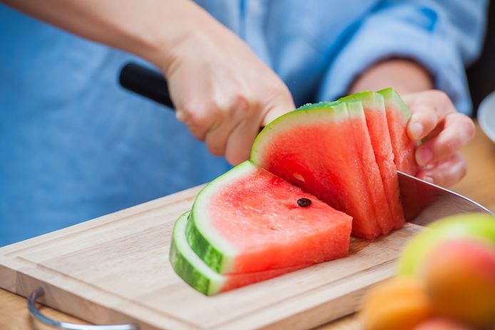 Hoe weet je of een verse watermeloen al rijp is?