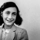 Boek over verraad Anne Frank uit de handel genomen na kritisch rapport: onderzoek is ‘een wankel kaartenhuis’