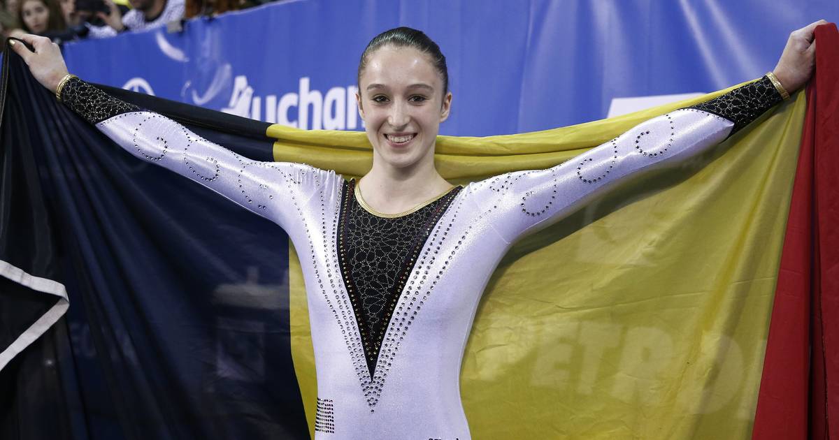 Nina Derwael Pakt Goud Aan De Brug Met Ongelijke Leggers Meer Sport Hln Be