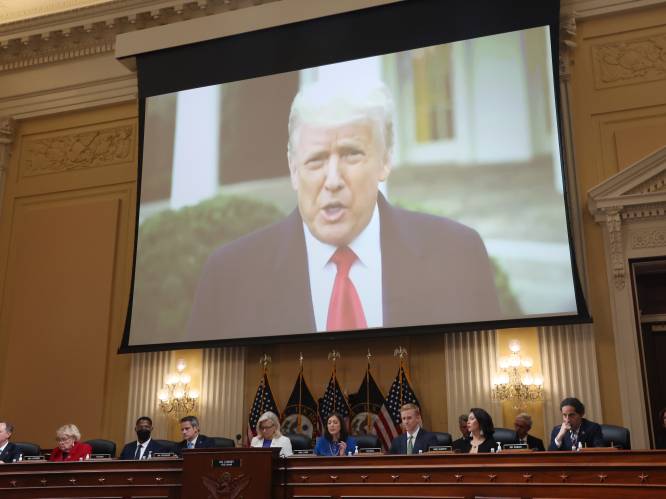 Onderzoekscommissie over bestorming Capitool vernietigend: Trump keek urenlang tv en weigerde in te grijpen