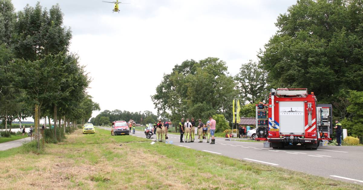 Tragisch ongeval in Emmeloord: fietsster overlijdt nadat auto op fietspad belandt.