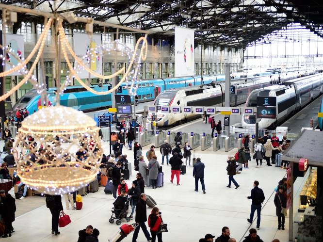 Frans openbaar vervoer staakt door tijdens kerstdagen, ook internationale treinen verstoord