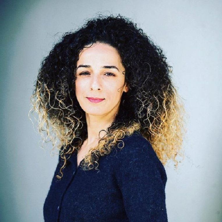 Initiatiefneemster van Witte Woensdag, Masih Alinejad. Beeld TRBEELD