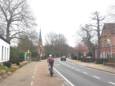 Het voet- en fietspad langs de Hoogboomsteenweg in Kapellen zal worden heraangelegd