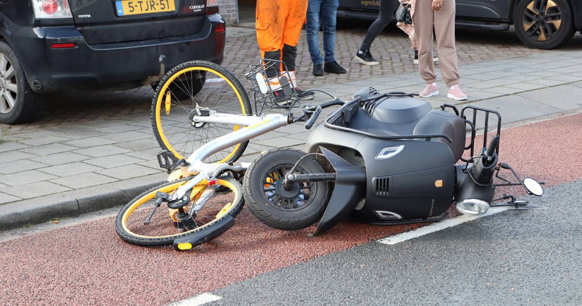 Scooterrijdster gewond bij botsing met fietsster in Sprang-Capelle.