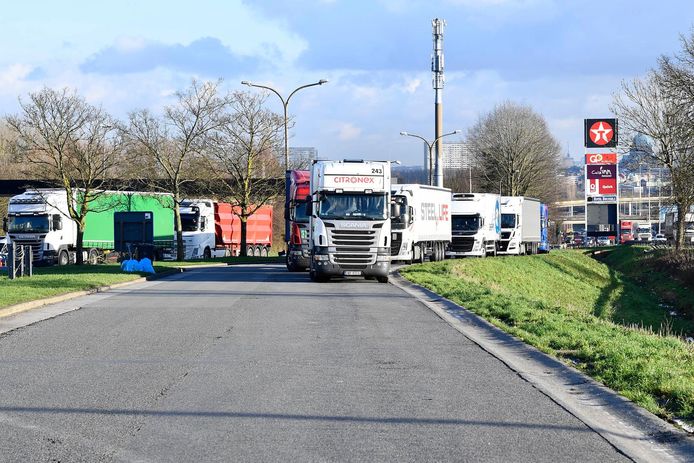 De snelwegparking aan de E40 in Groot Bijgaarden.