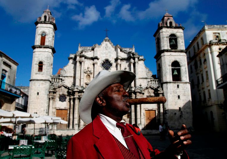 Een straatartiest in Havana. Beeld AP