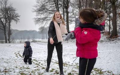 Sneeuwballengevecht op oud strijdtoneel bij Renswoude