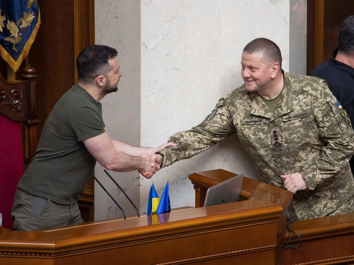 Zalognezh with Ukrainian President Volodymyr Zelensky in the summer of last year.