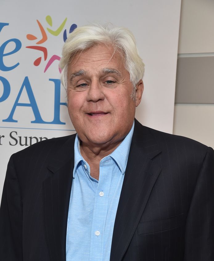 Jay Leno loopt ernstige brandwonden op in gezicht ‘Maar ik ben oké