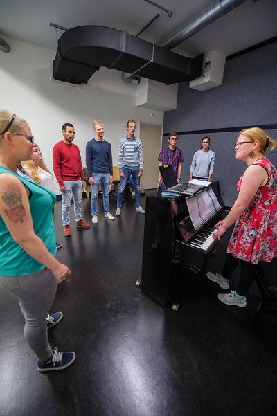 Negen nieuwe volkszangers opgeleid in Arnhem: Levenslied als rode draad