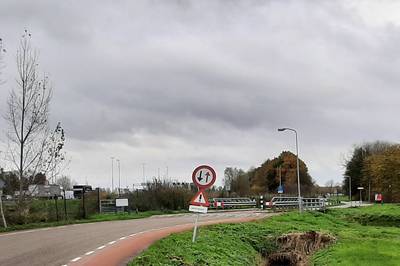 Twee sleetse bruggen op sluiproute langs A2 hard aan vervanging toe; aanpassing voor snelfietspad