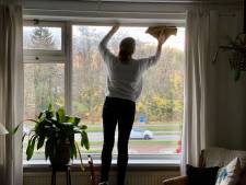 Het huis fris maken na de feestdagen? ‘Zeem het vet van de ramen’