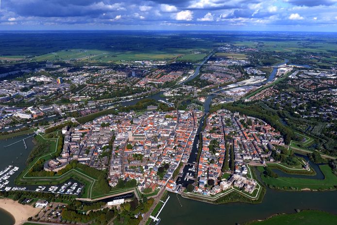 Slot Loevestein, Gorinchem en vele forten benoemd tot Unesco