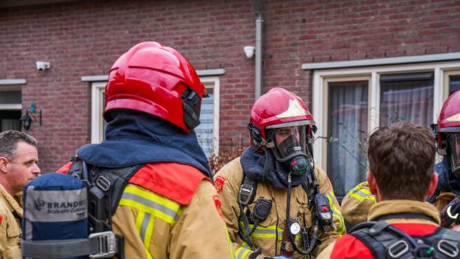 Vrouw slaapt tijdens brand in woning in Eindhoven