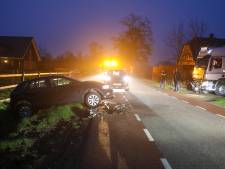 Man (25) uit Lunteren gewond na botsing met vrachtwagen 