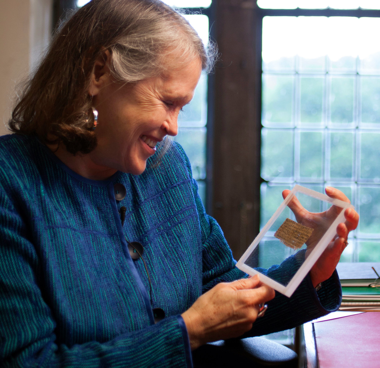 Godsdiensthistorica Karen King met de papyrus Beeld AP